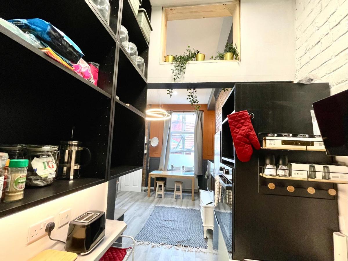 Adeamstays Provides Beautiful Centrally Located 1 And 2 Bed Apartments On Liverpools Boulevard Eksteriør bilde