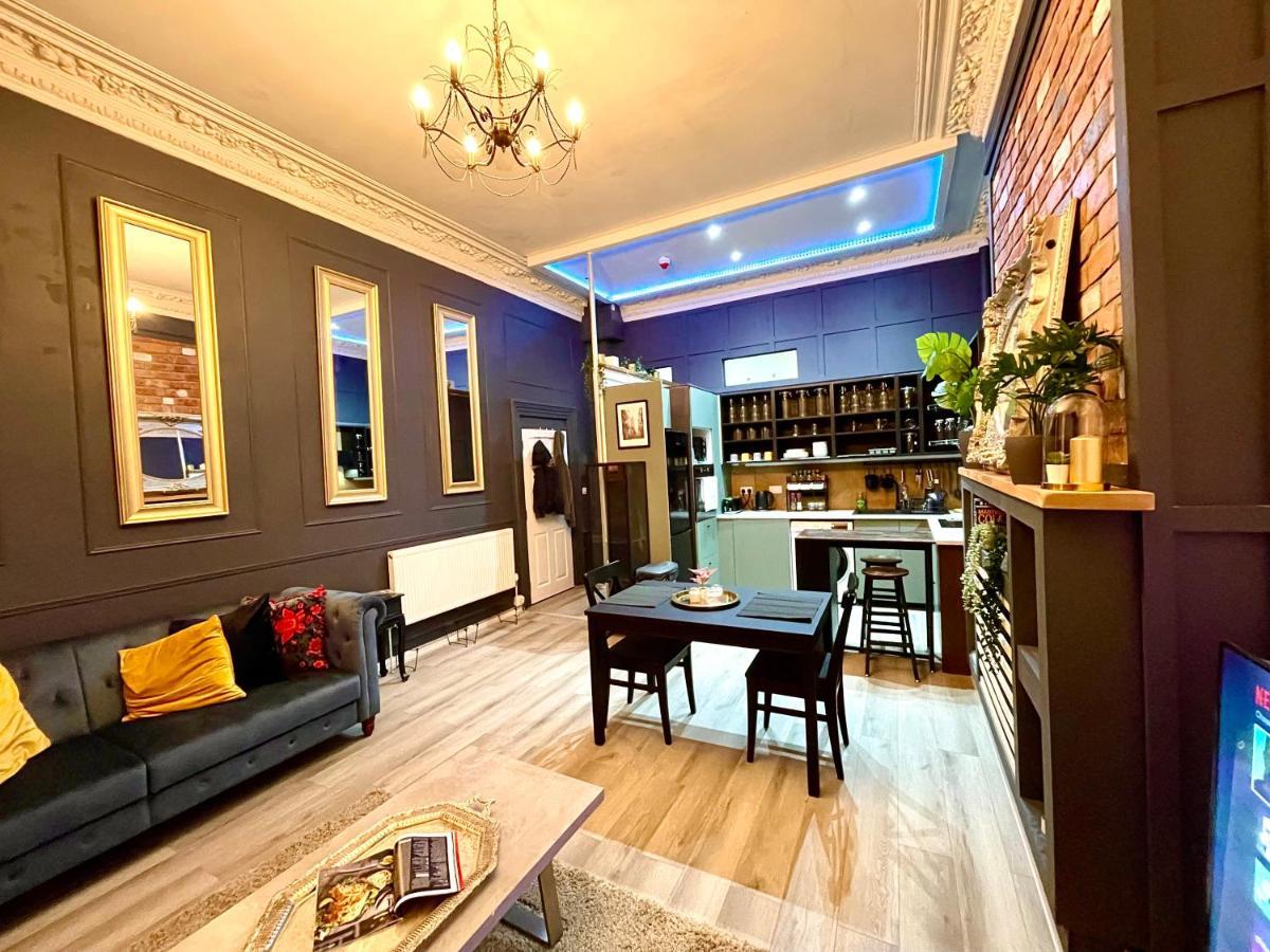 Adeamstays Provides Beautiful Centrally Located 1 And 2 Bed Apartments On Liverpools Boulevard Eksteriør bilde